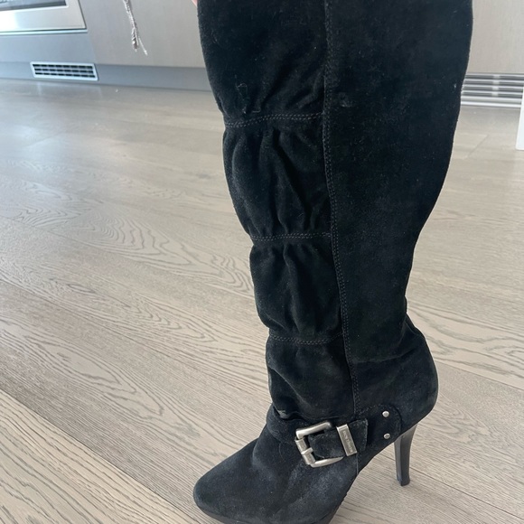 Michael kors suede boots - Picture 3 of 4